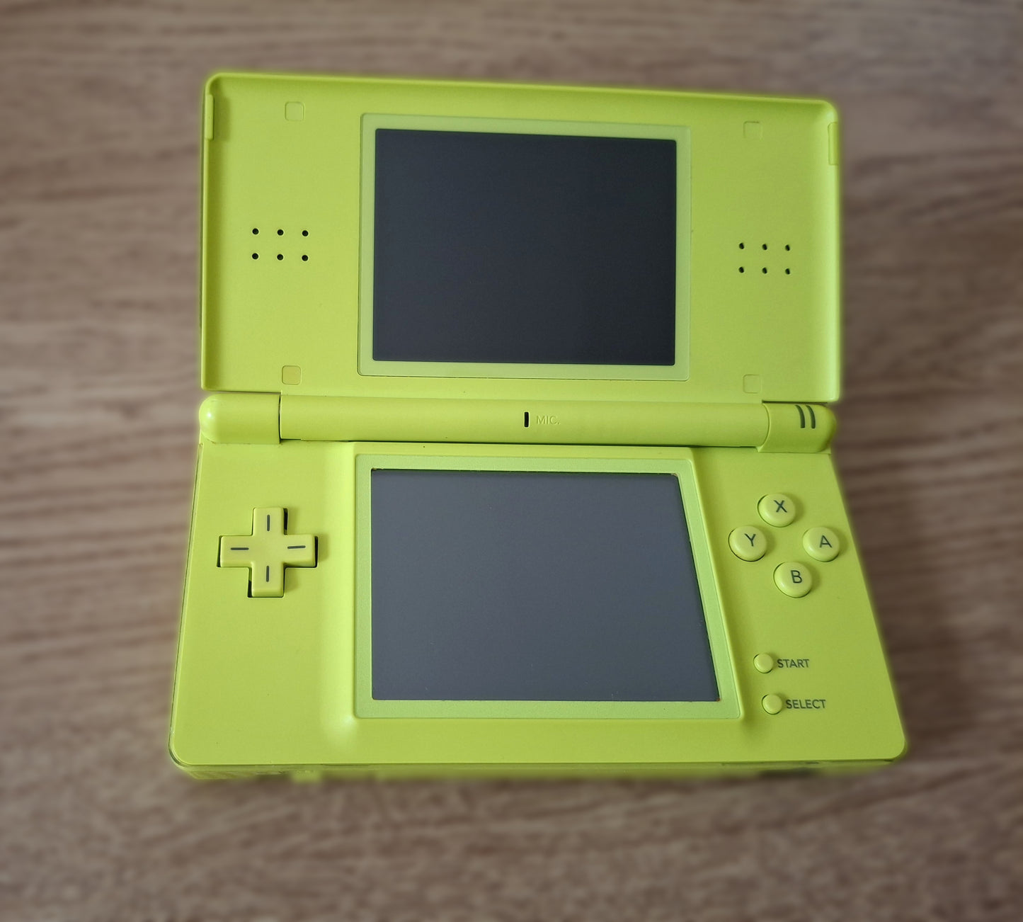 Nintendo DS Lite grün, gebraucht